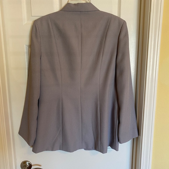 Reflections (Spieigal) Suit, Skirt Set, Gray, Size 14, EUC - Picture 14 of 15
